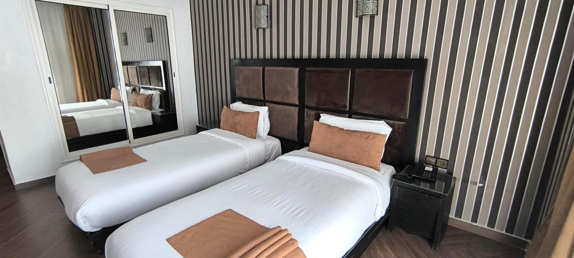 Hotel Swani Мекнес Экстерьер фото