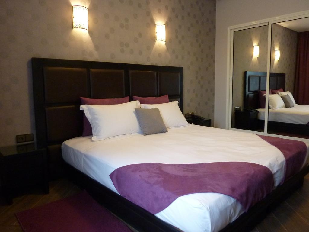 Hotel Swani Мекнес Экстерьер фото
