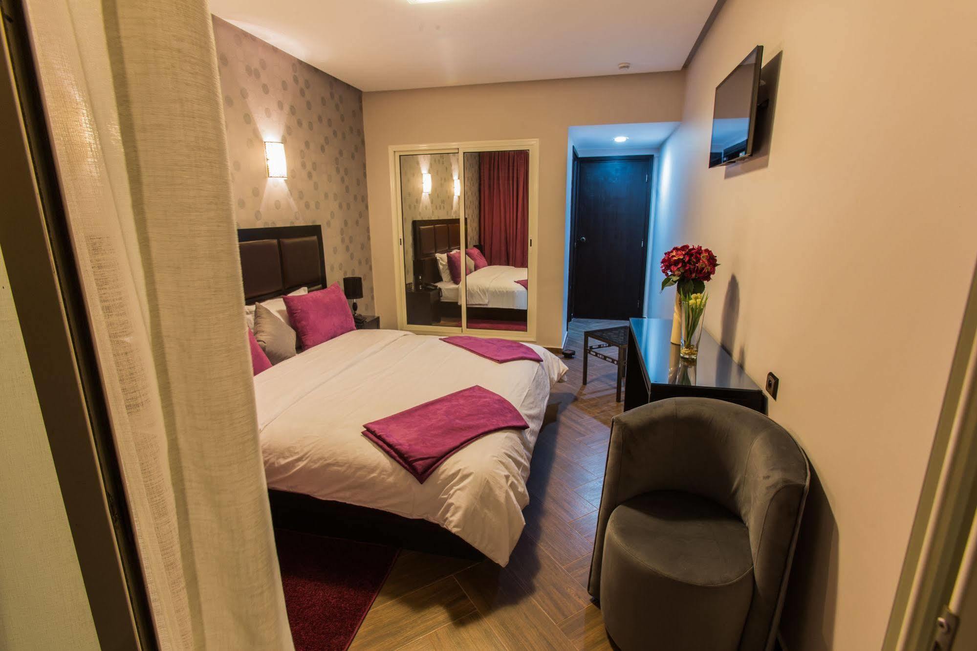 Hotel Swani Мекнес Экстерьер фото