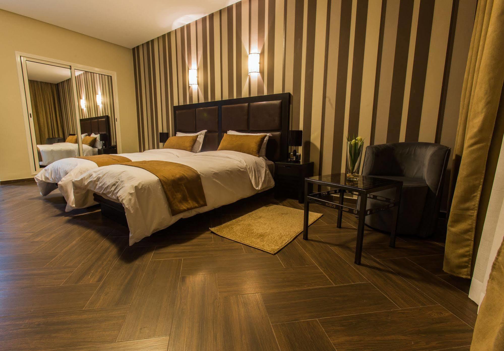 Hotel Swani Мекнес Экстерьер фото
