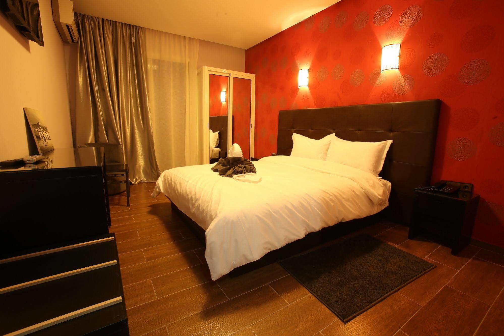 Hotel Swani Мекнес Экстерьер фото